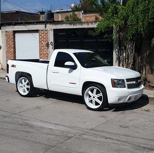 Meet your Posher, Victor